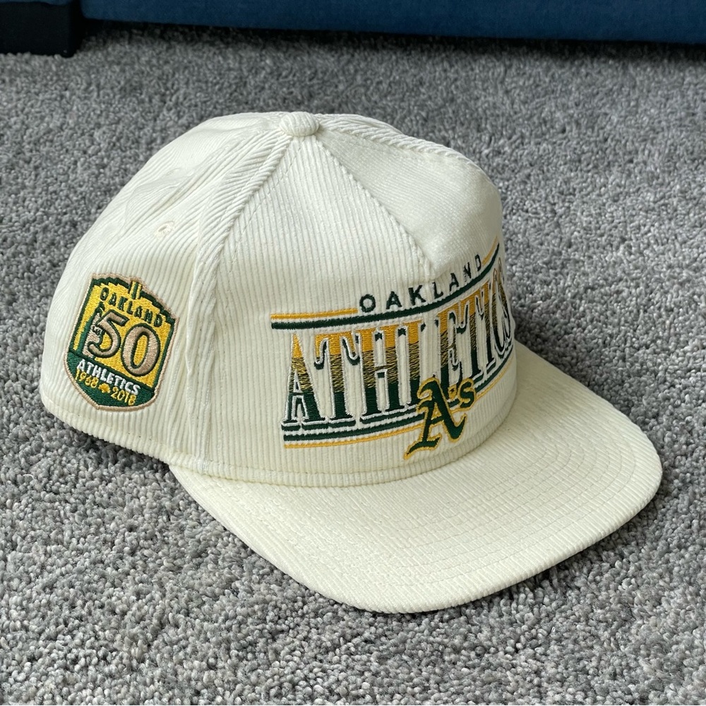 New Era Oakland Athletics Throwback Golfer Corduroy Snapback Hat Cream Green UV